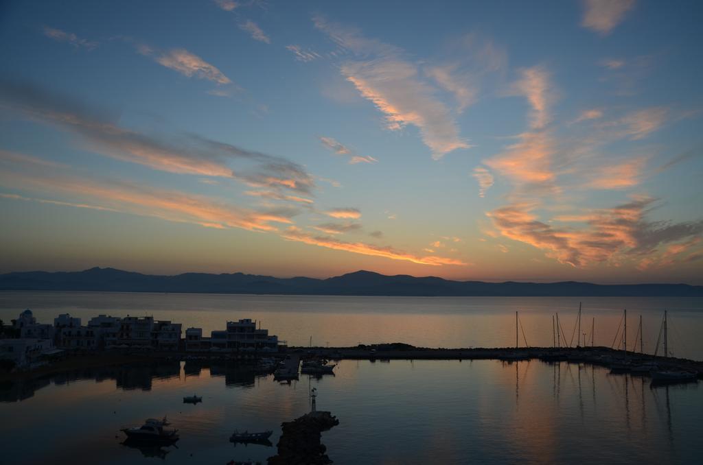 Aiolos Home With Private Veranda And Amazing Sea Views, Paros Piso Livadi Dış mekan fotoğraf